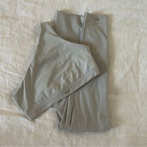 Set Active Leggings and One-Shoulder Top Set